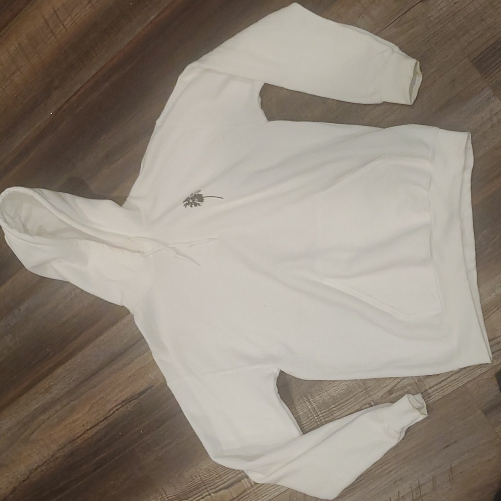 White Hoodie California picture